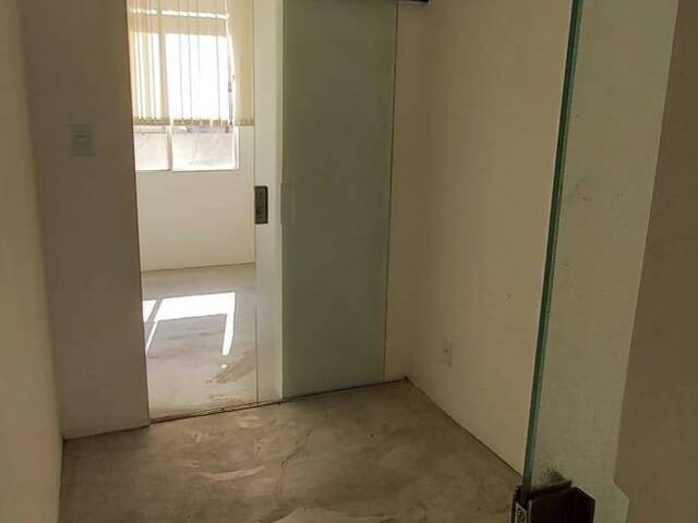 Sala para Venda em São Paulo - 4