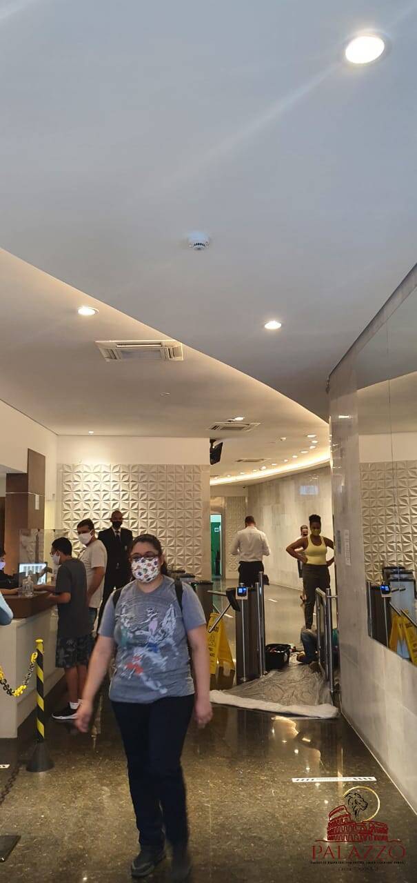 Sala-Conjunto, 950 m² - Foto 2