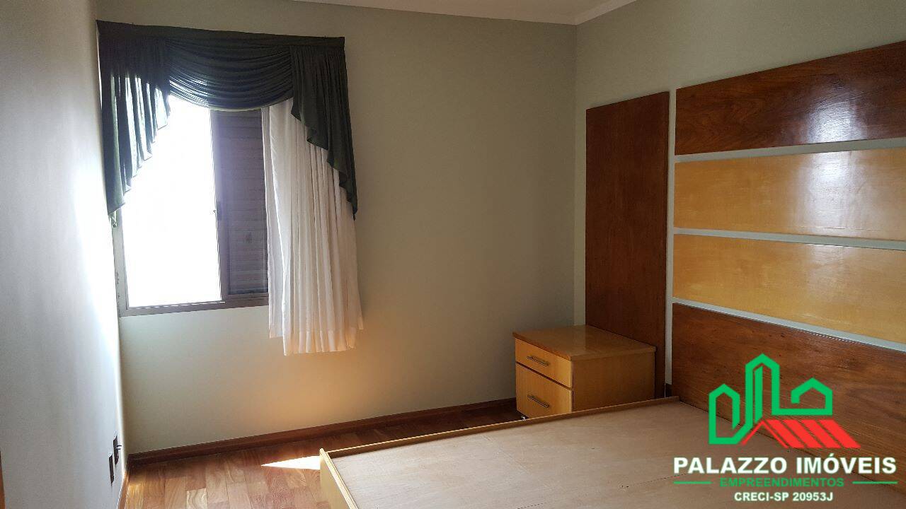 Apartamento, 3 quartos, 100 m² - Foto 2