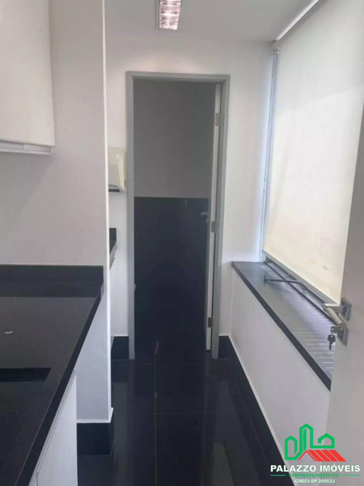 Sala-Conjunto, 1550 m² - Foto 23