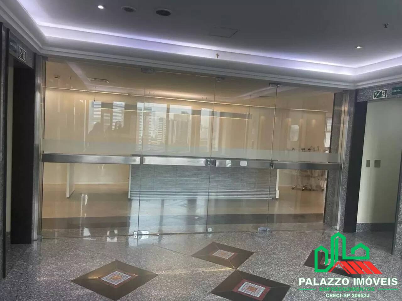 Sala-Conjunto, 1550 m² - Foto 26