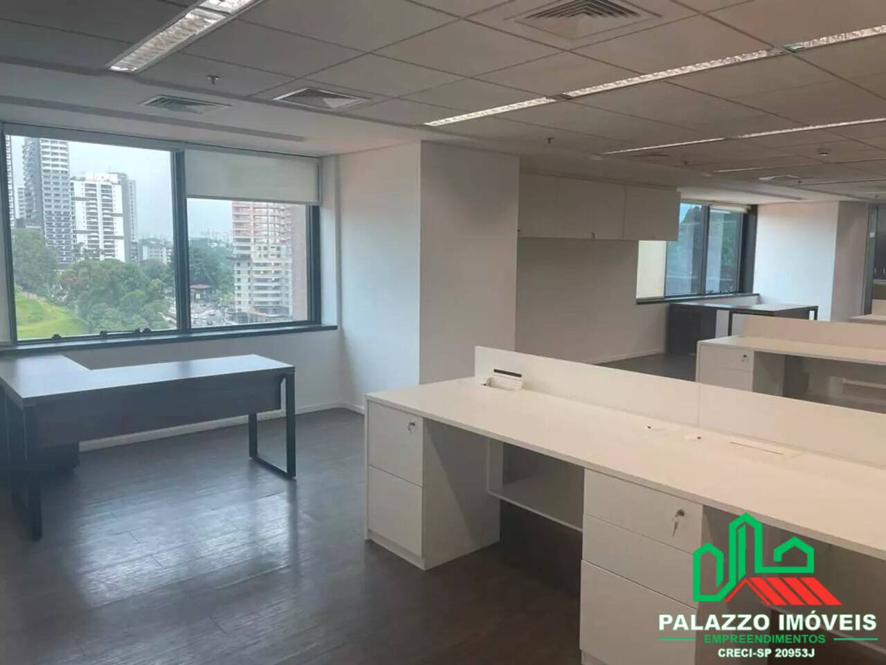 Sala-Conjunto, 1550 m² - Foto 14