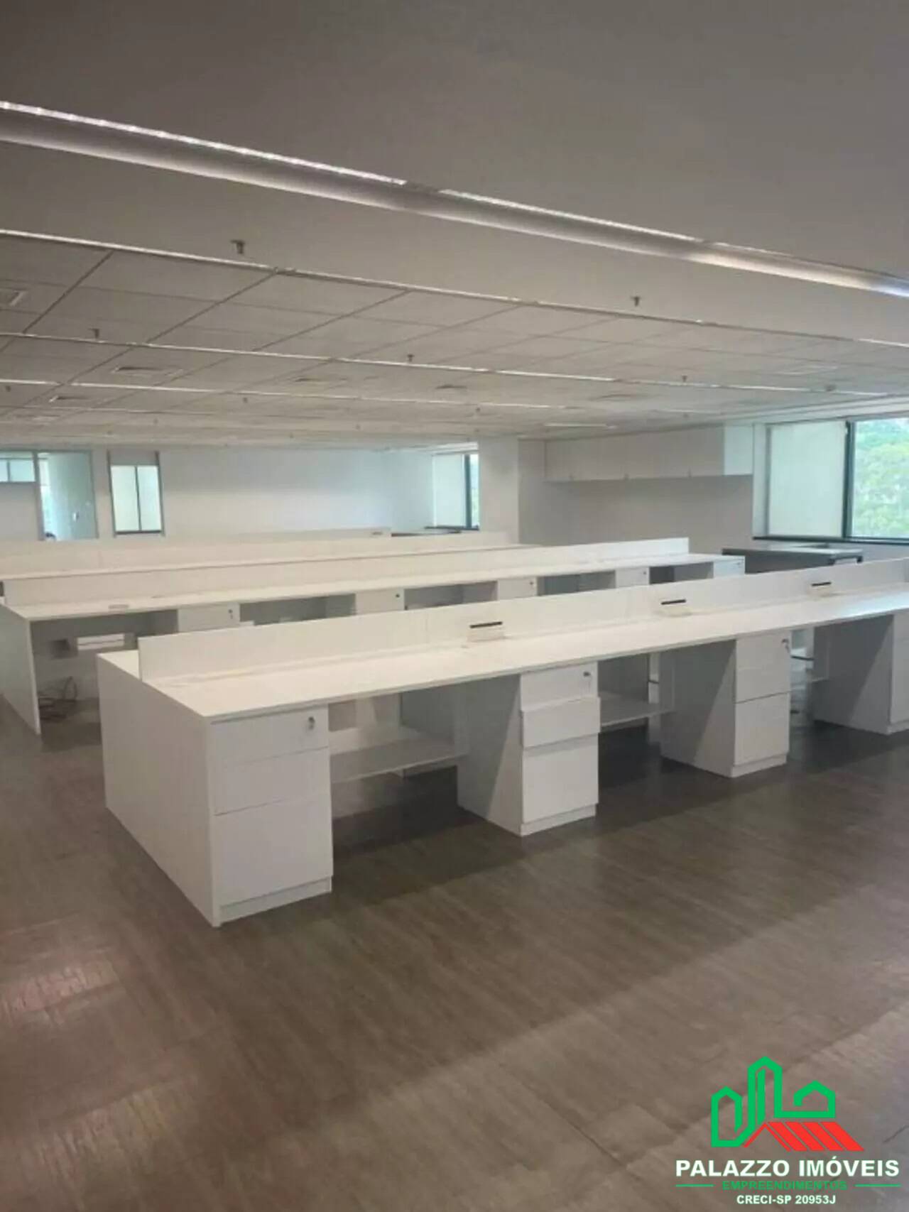 Sala-Conjunto, 1550 m² - Foto 12