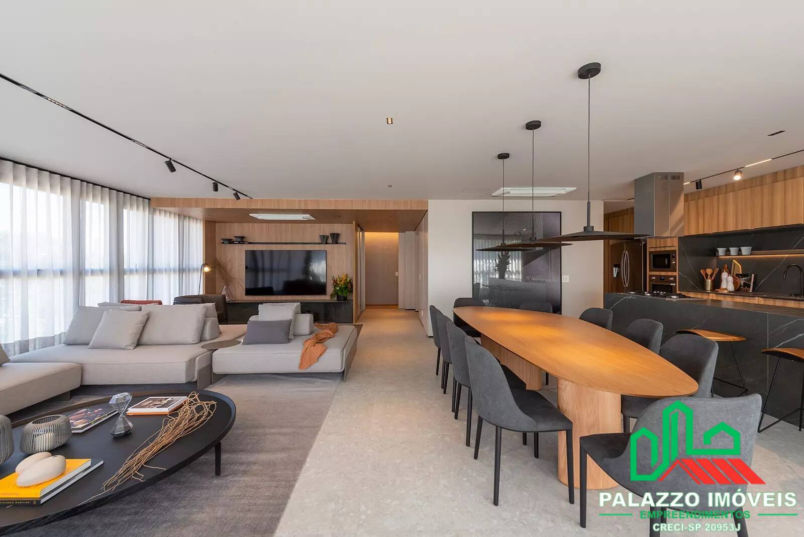 Cobertura, 3 quartos, 370 m² - Foto 2