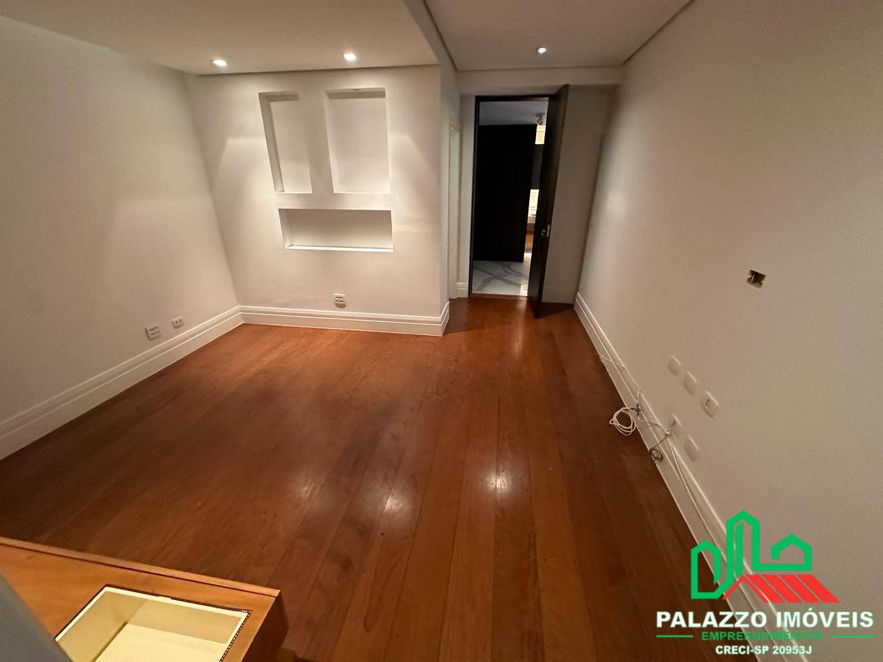 Apartamento, 3 quartos, 245 m² - Foto 15