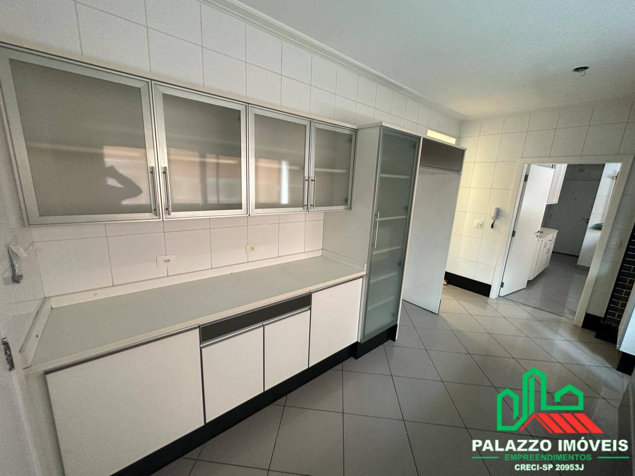 Apartamento, 3 quartos, 245 m² - Foto 14