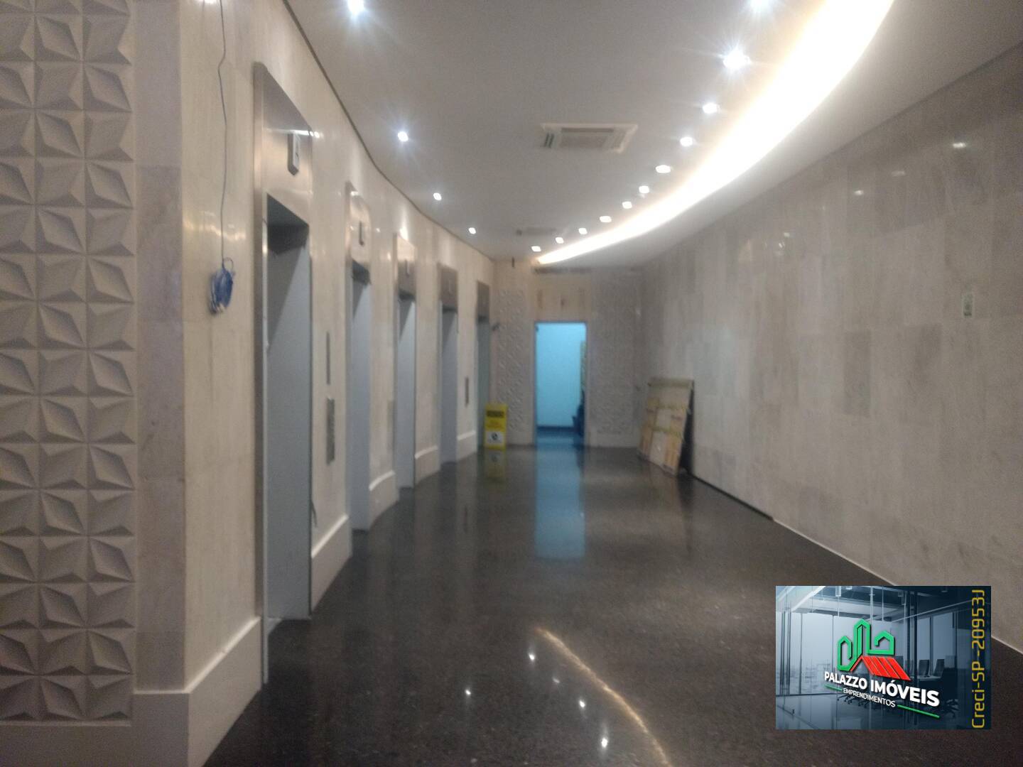 Prédio Inteiro, 960 m² - Foto 1