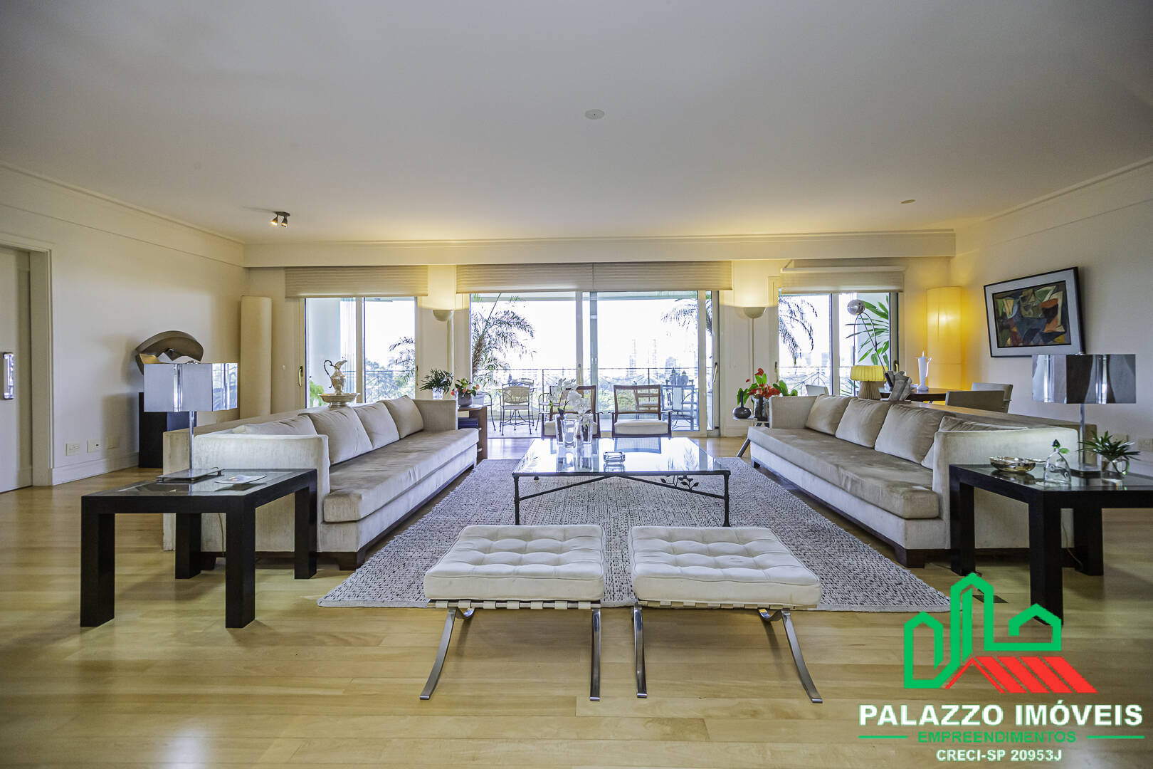 Apartamento à venda com 4 quartos, 648m² - Foto 1