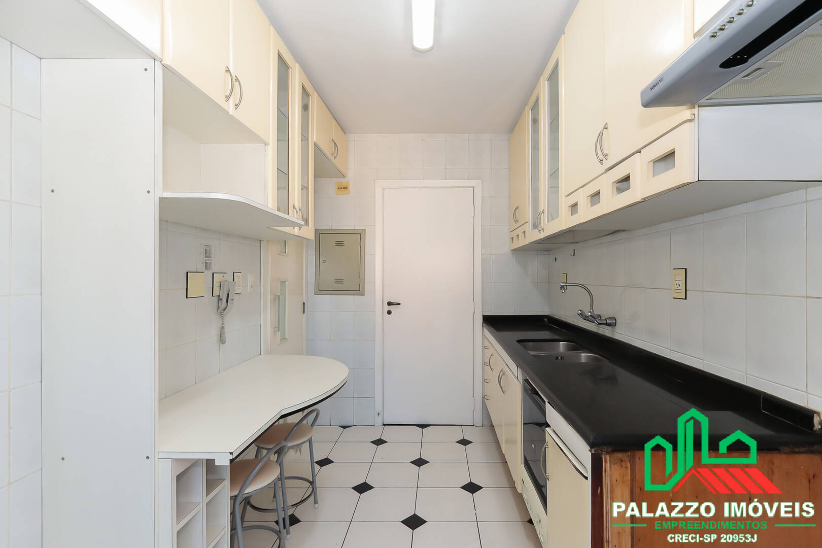 Apartamento para alugar com 3 quartos, 91m² - Foto 25