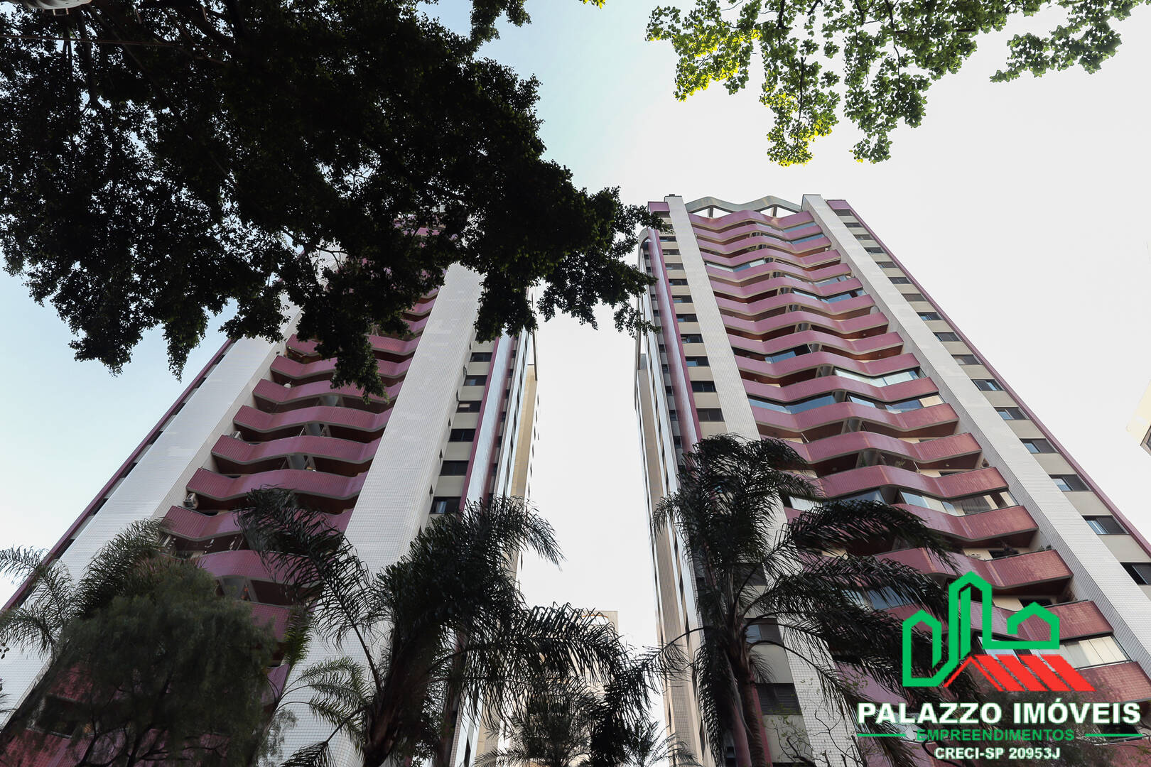 Apartamento para alugar com 3 quartos, 91m² - Foto 1