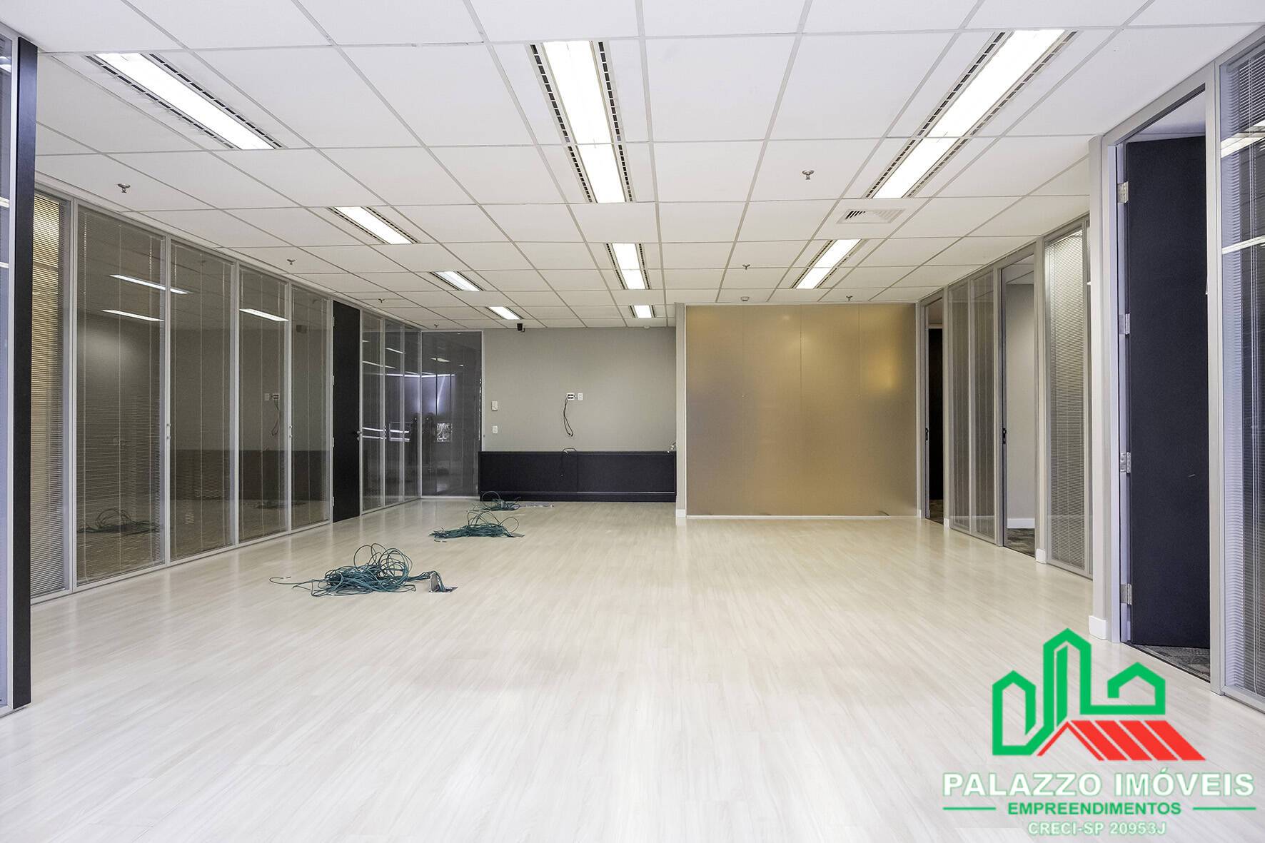 Sala-Conjunto, 311 m² - Foto 1