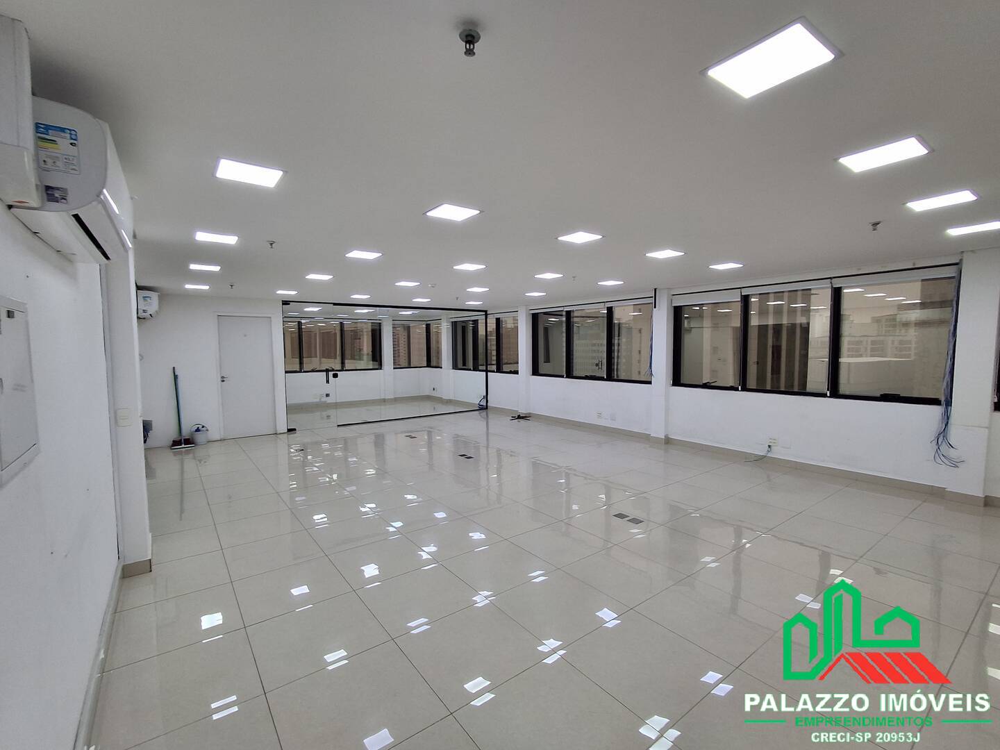 Sala-Conjunto, 100 m² - Foto 1