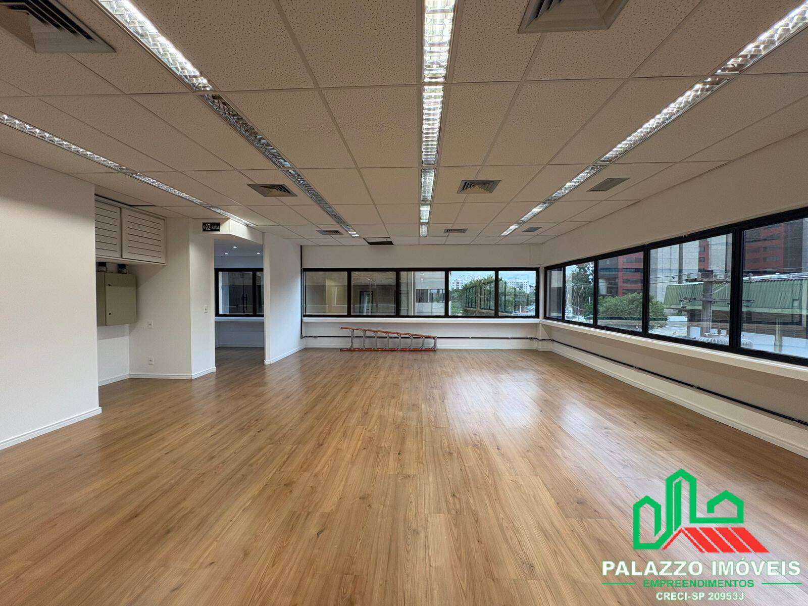 Sala-Conjunto, 175 m² - Foto 1